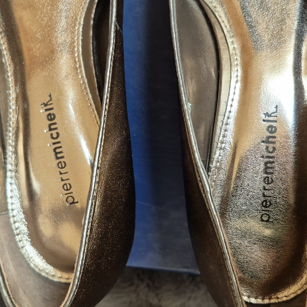 Pierre Michel Bronze Metallic Leather Peep Toe Wedges, Size 37 - Picture 5 of 15